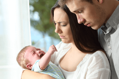 Schlafrückgang bei Babys im ersten Lebensjahr
