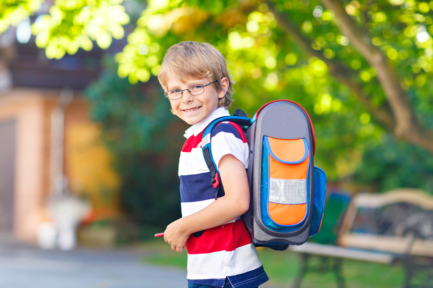 Die korrekte Art eine Schultasche oder Schulranzen zu packen!